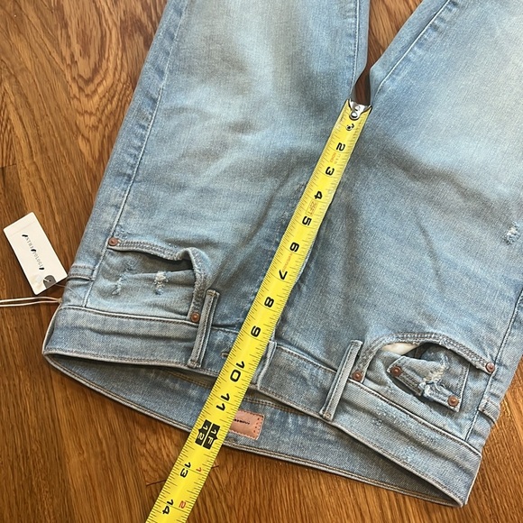 MOTHER The Weekender Jeans in Free Hugs Size 27 NWT - Picture 7 of 14